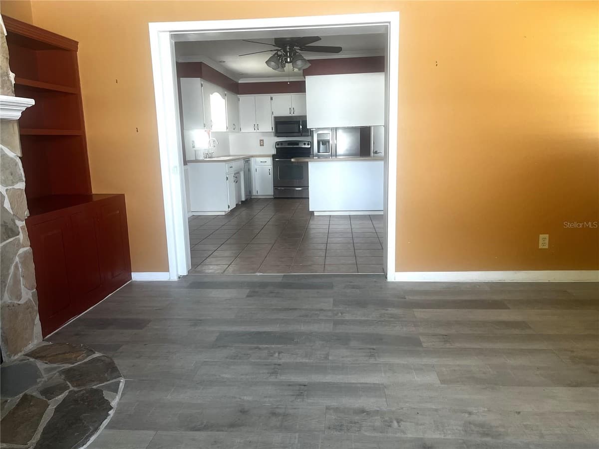 108 LAGOON ROAD — photo 10 of 23
