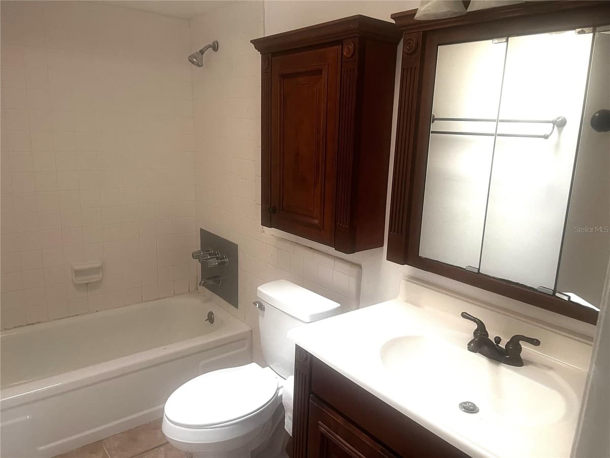 108 LAGOON ROAD — photo 13 of 23