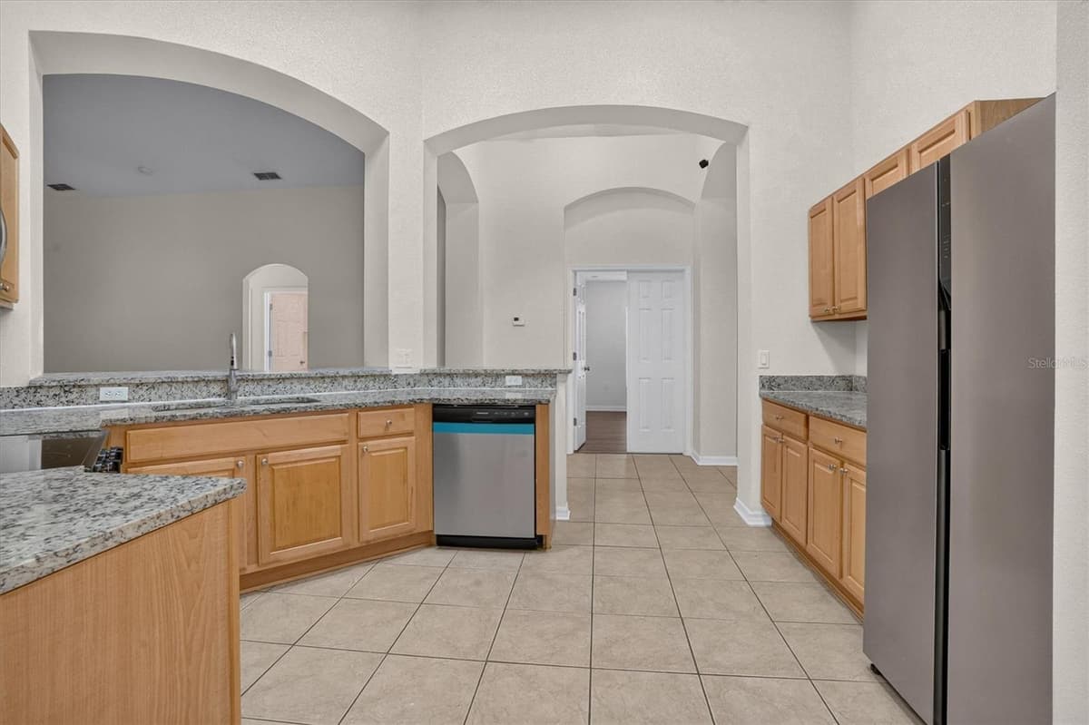 30707 PGA DRIVE — photo 7 of 25