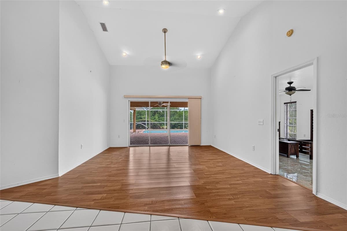 105 JACARANDA BOULEVARD — photo 8 of 99