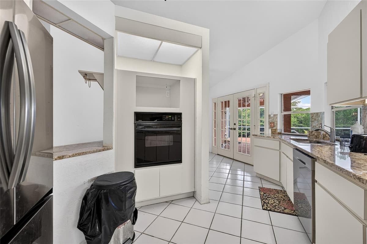 105 JACARANDA BOULEVARD — photo 28 of 99