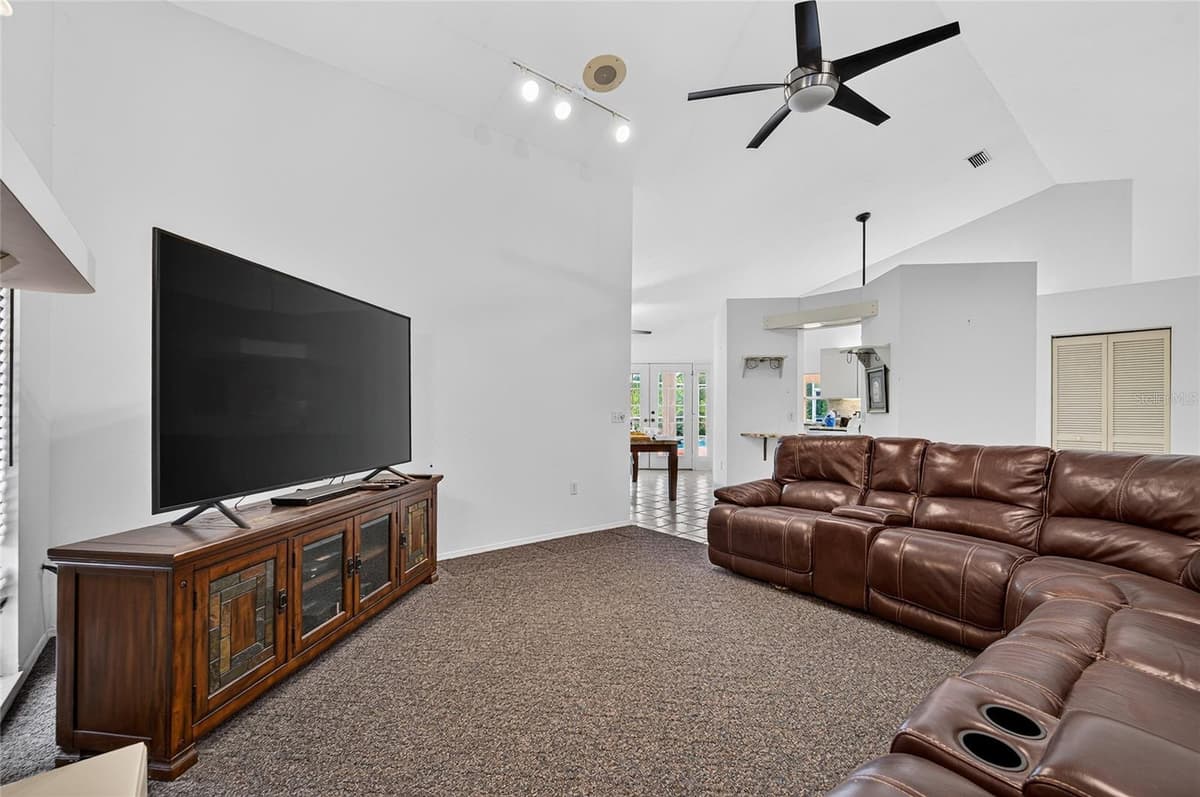 105 JACARANDA BOULEVARD — photo 32 of 99