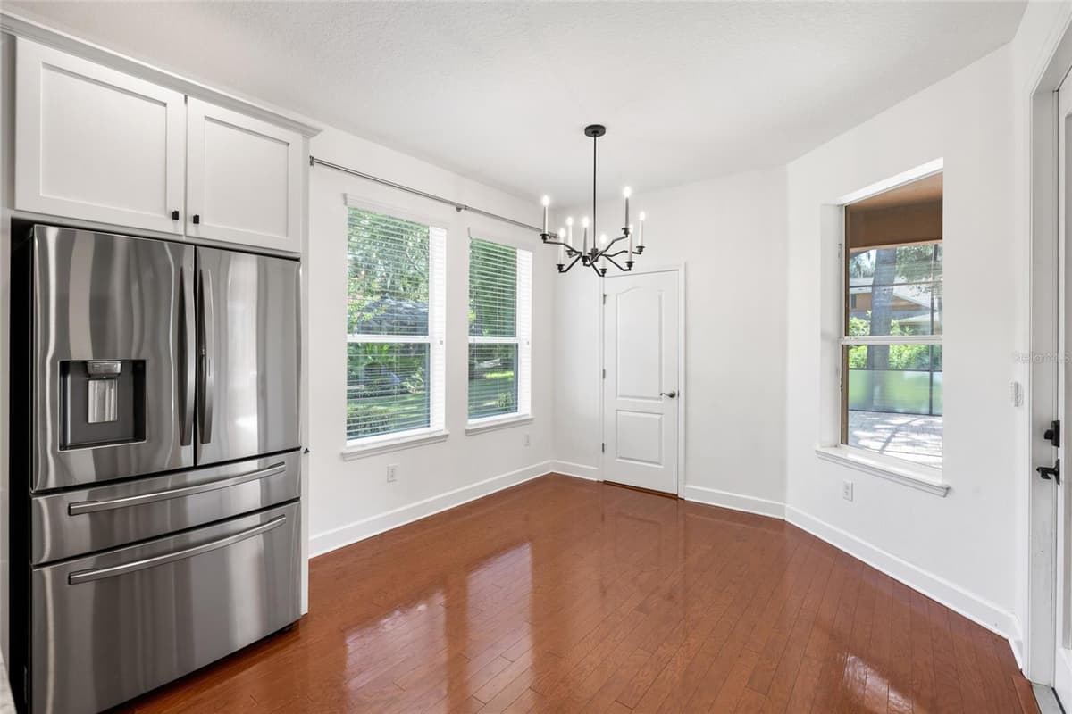 15910 TERNGLADE DRIVE — photo 27 of 98