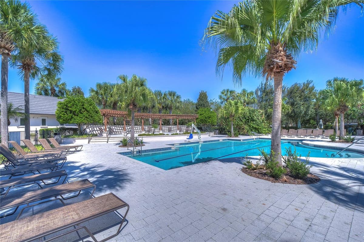 15910 TERNGLADE DRIVE — photo 92 of 98