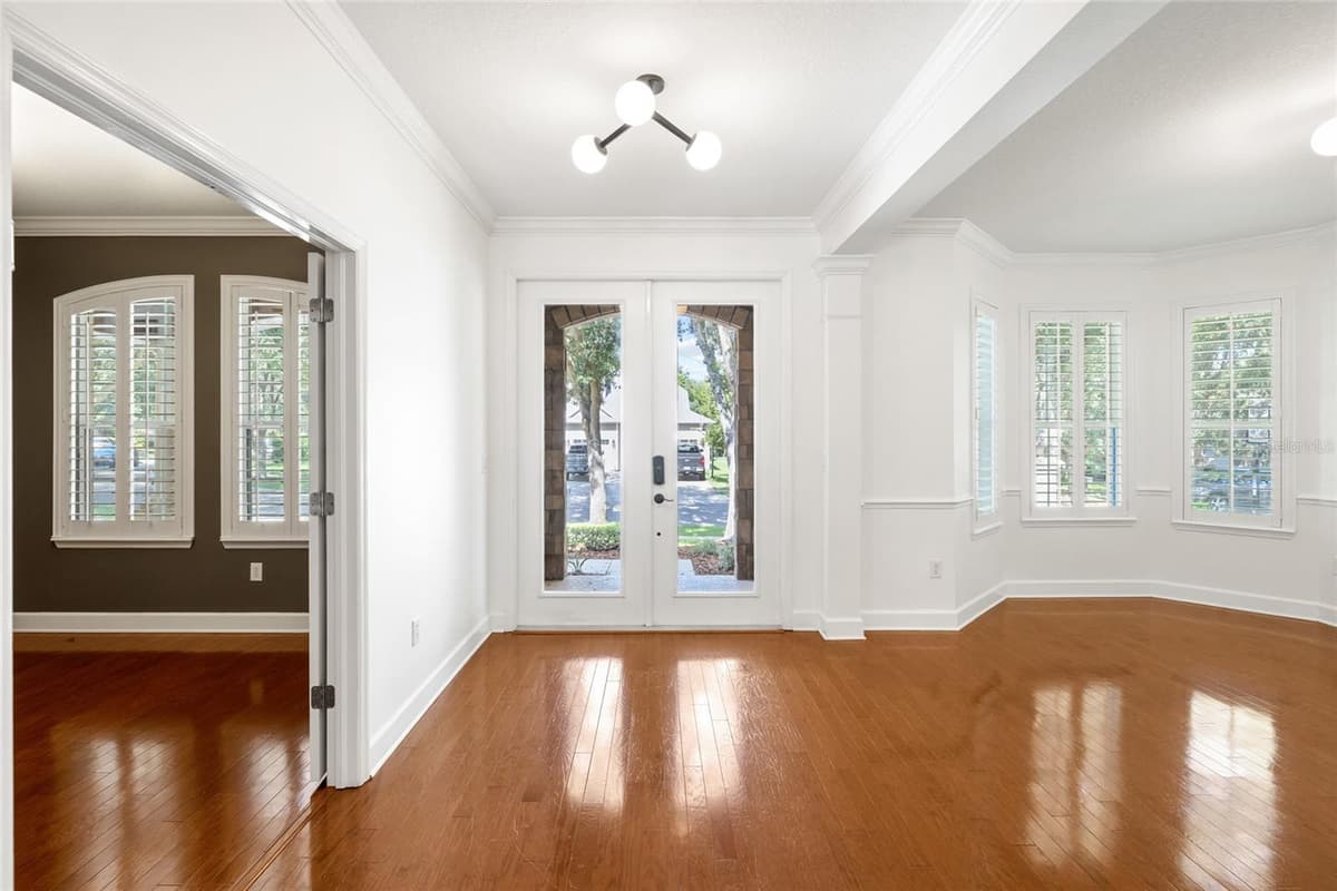 15910 TERNGLADE DRIVE — photo 7 of 98