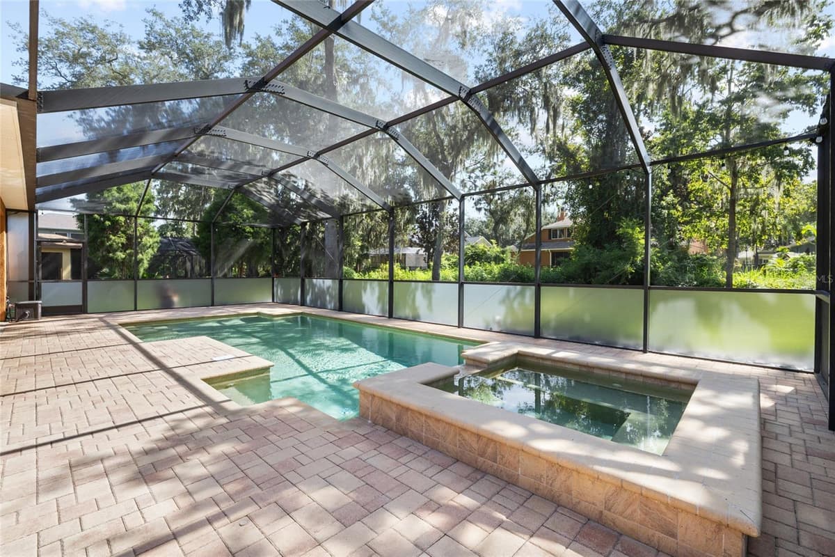 15910 TERNGLADE DRIVE — photo 68 of 98
