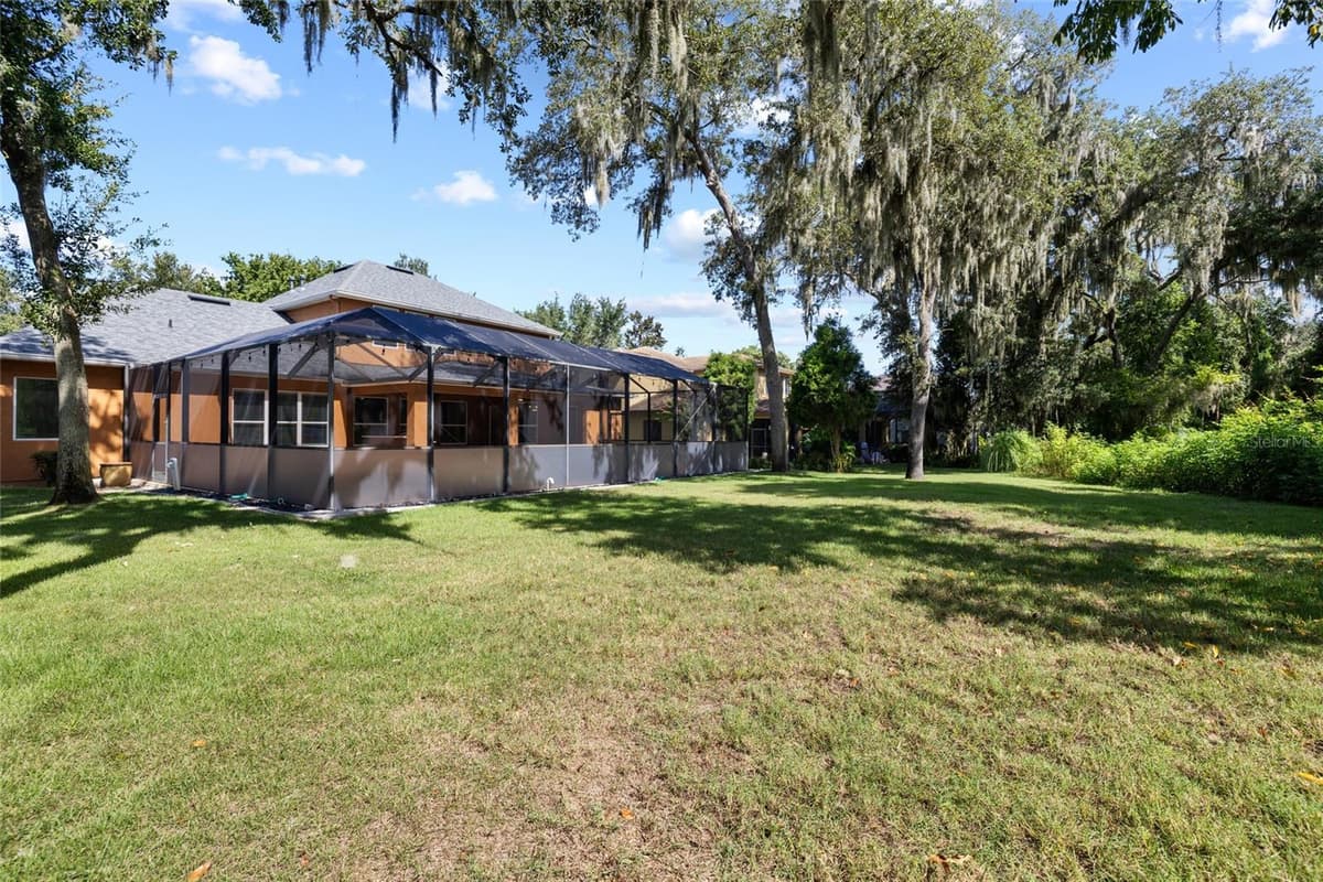 15910 TERNGLADE DRIVE — photo 71 of 98