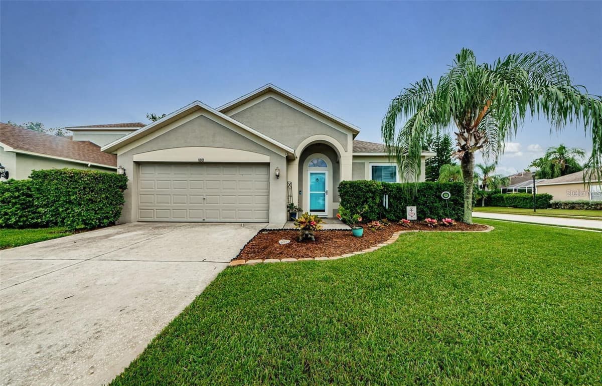 1810 WINSLOE DRIVE — photo 1 of 45