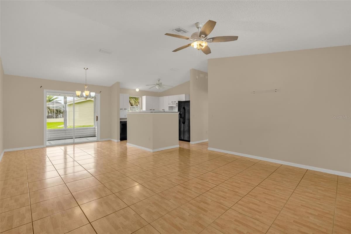 1222 GRANADA COURT — photo 8 of 45