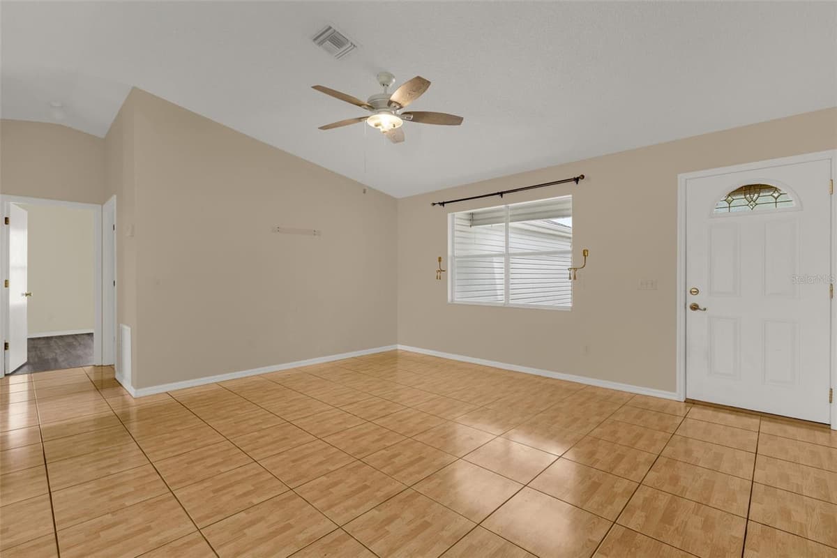 1222 GRANADA COURT — photo 10 of 45