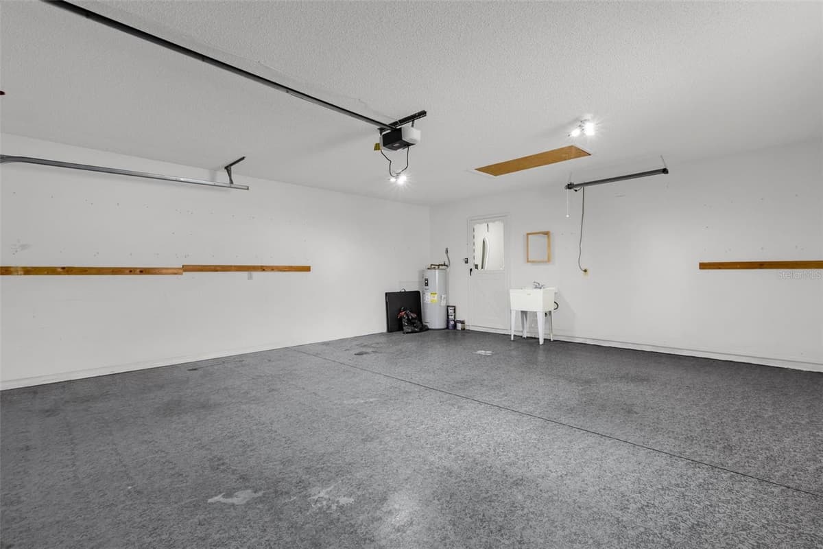 1222 GRANADA COURT — photo 31 of 45