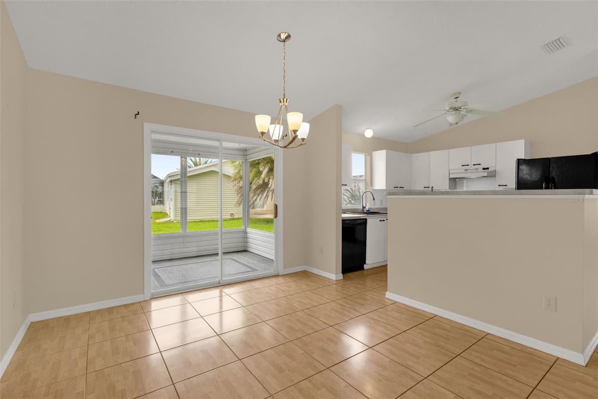 1222 GRANADA COURT — photo 13 of 45