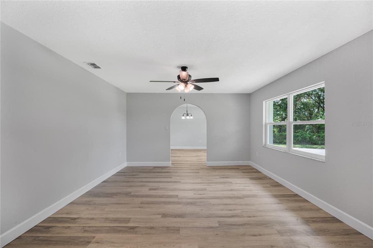 11033 SHERROUSE ROAD — photo 10 of 42