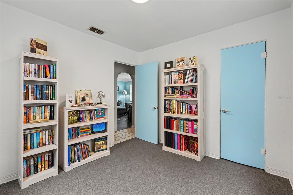2311 35TH STREET — photo 14 of 21