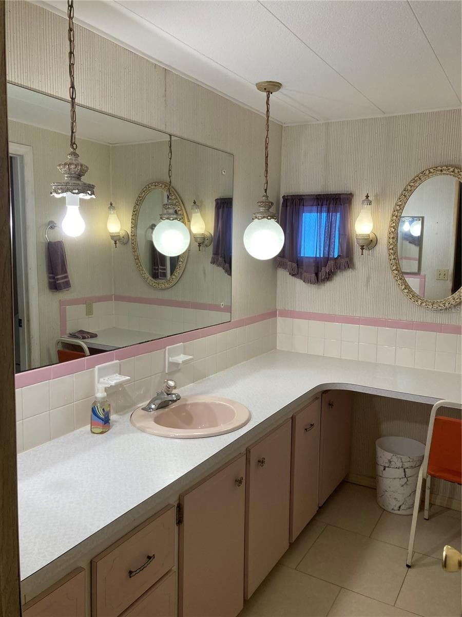 3212 TIKI DRIVE — photo 20 of 24
