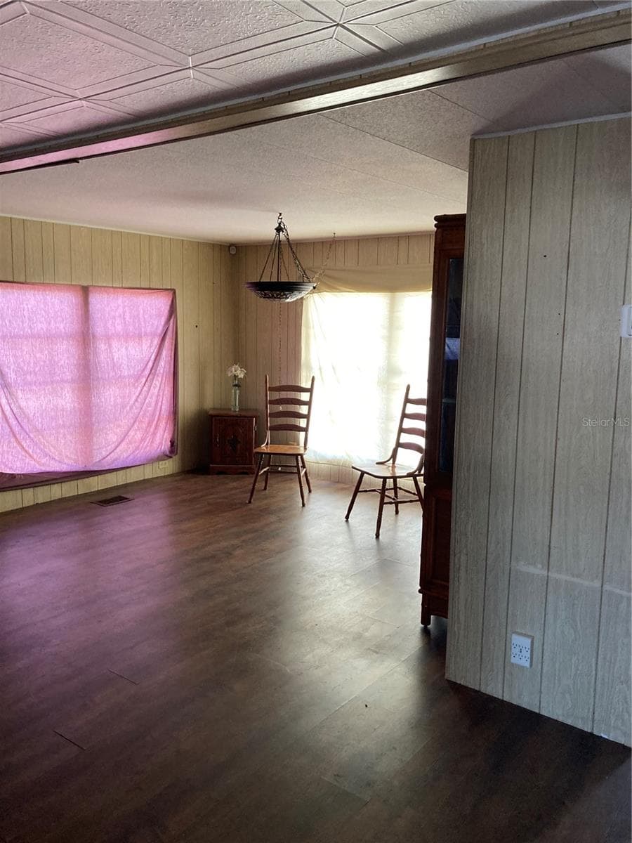 3212 TIKI DRIVE — photo 14 of 24