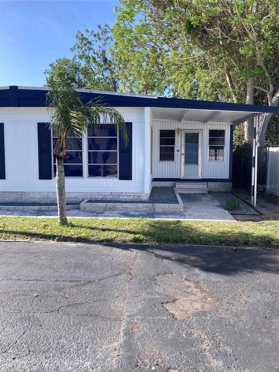 3212 TIKI DRIVE — photo 4 of 24
