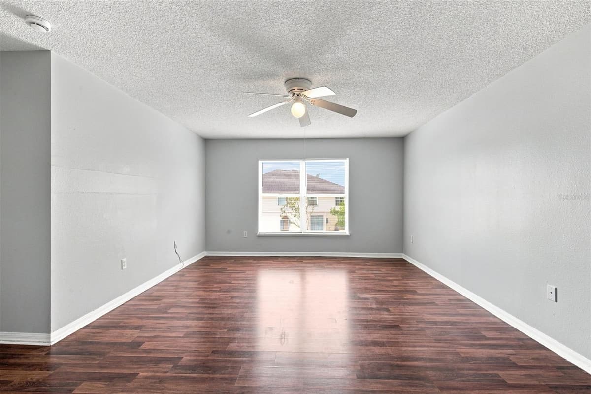 621 JUILLAC WAY — photo 17 of 55