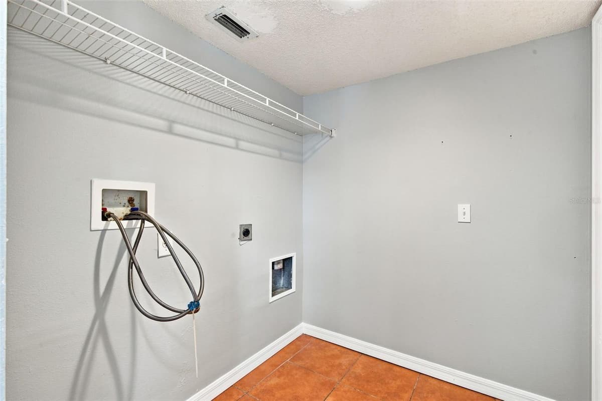 621 JUILLAC WAY — photo 28 of 55