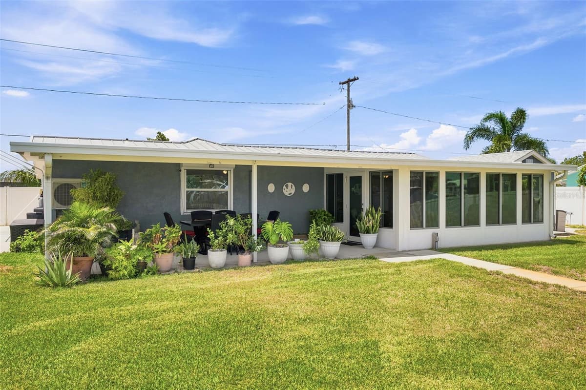 485 FLAMINGO DRIVE — photo 38 of 43