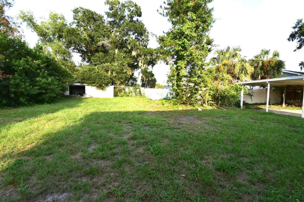 613 CHESTNUT STREET — photo 4 of 9
