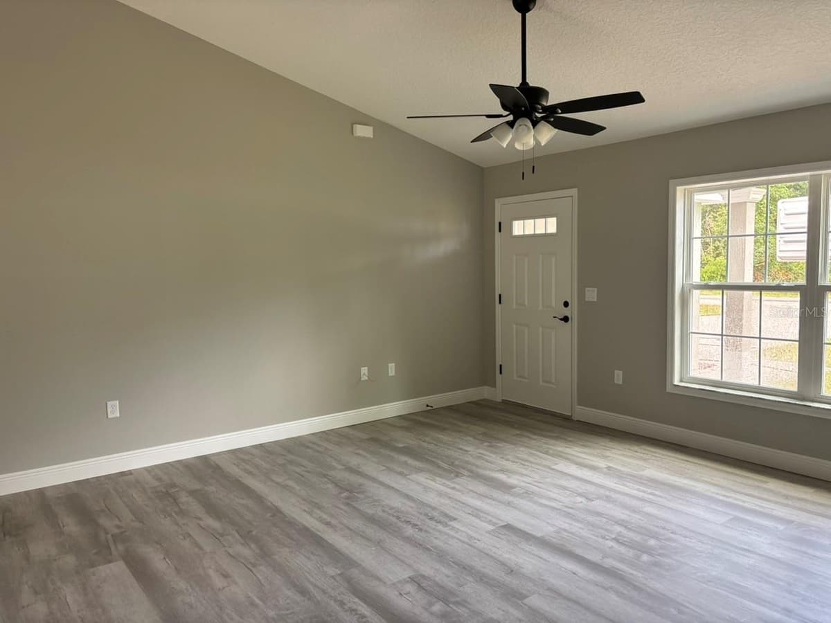892 CADIMA PLACE — photo 9 of 28