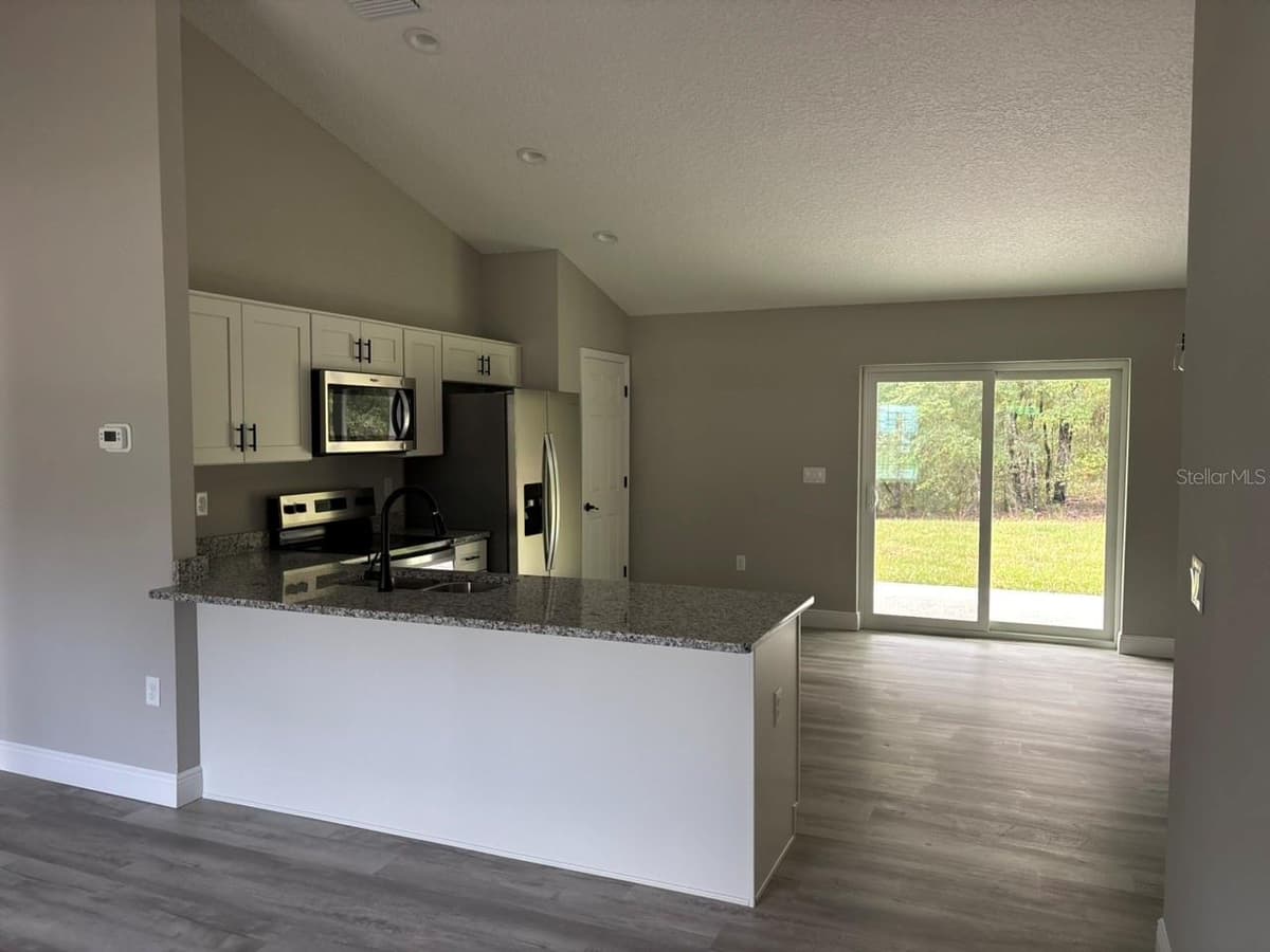 892 CADIMA PLACE — photo 10 of 28