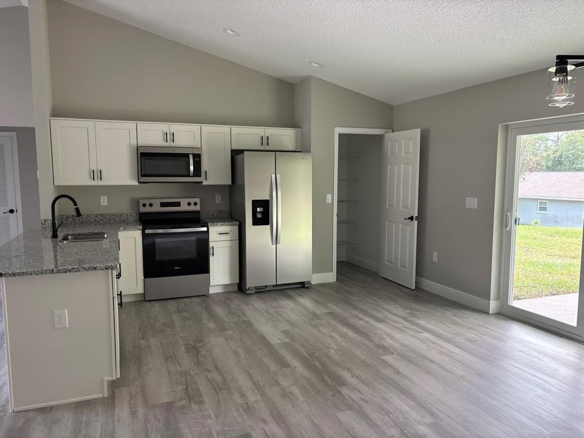 892 CADIMA PLACE — photo 12 of 28