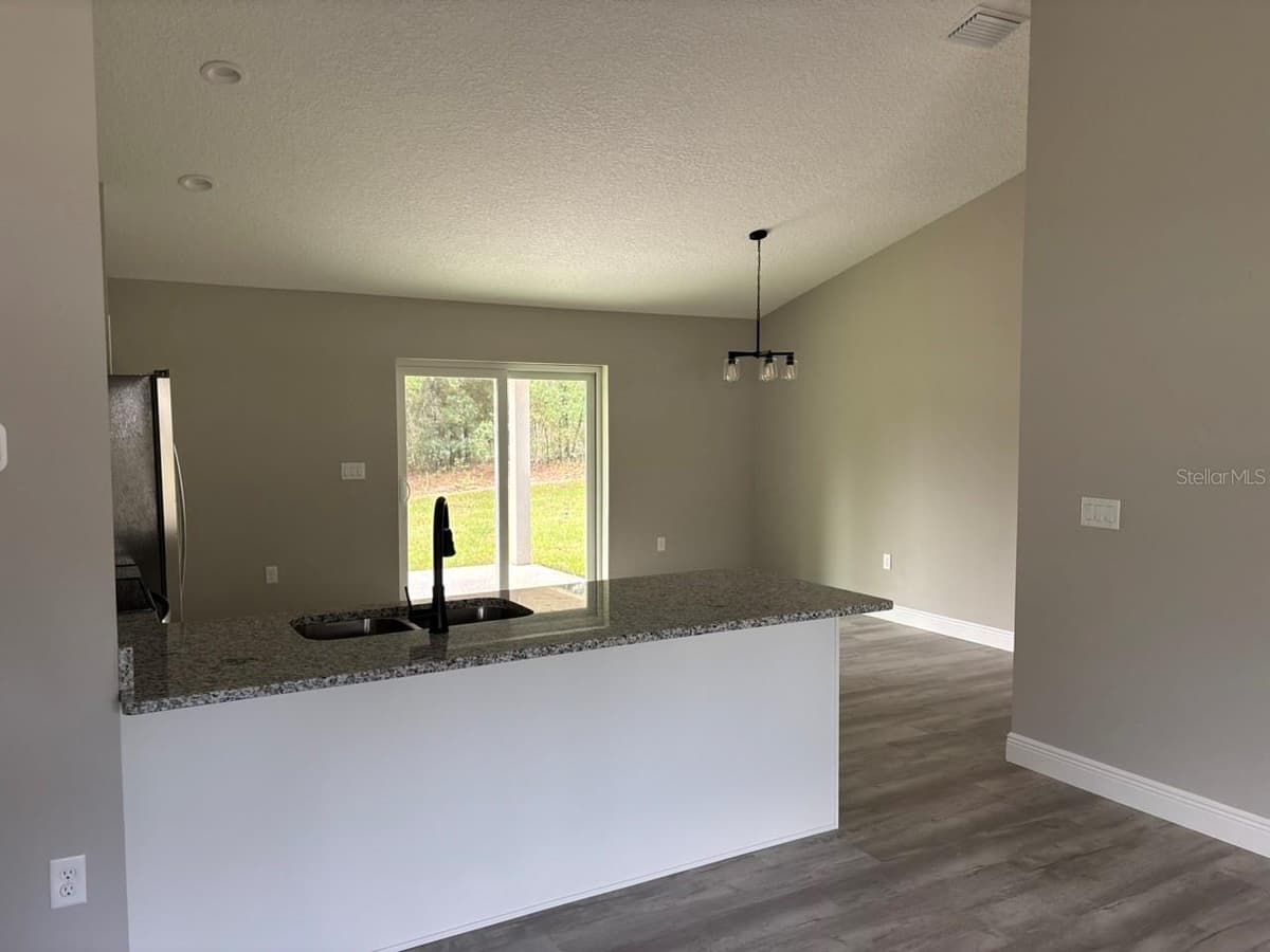 892 CADIMA PLACE — photo 11 of 28