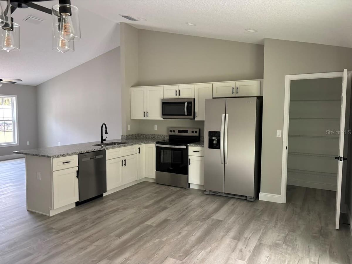 892 CADIMA PLACE — photo 13 of 28