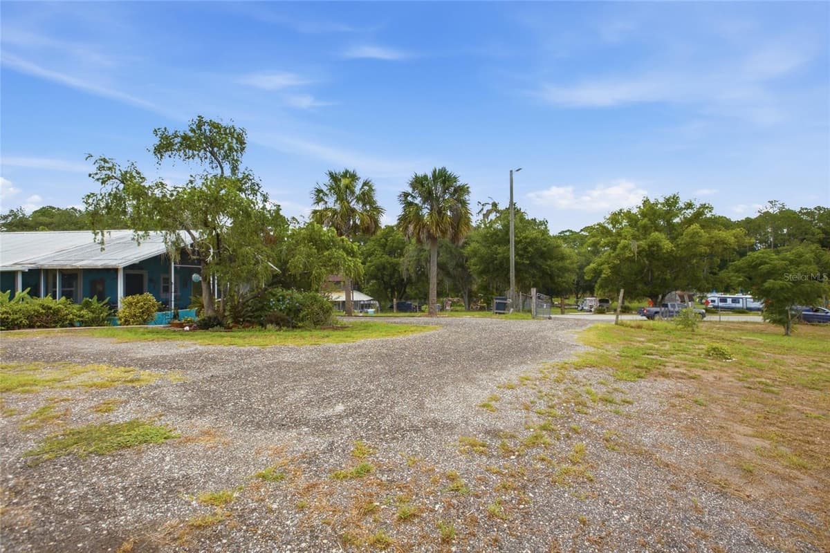 40832 RIVER ROAD — photo 49 of 60