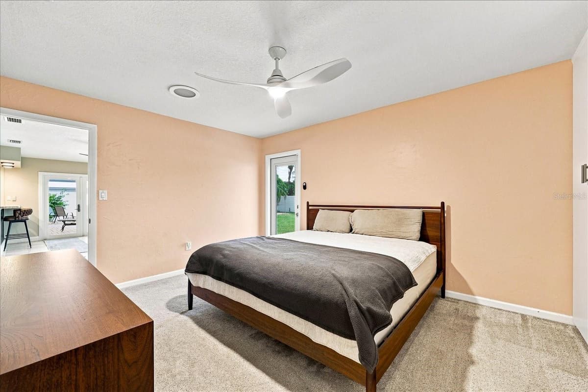 8805 KENWOOD ROAD — photo 21 of 46