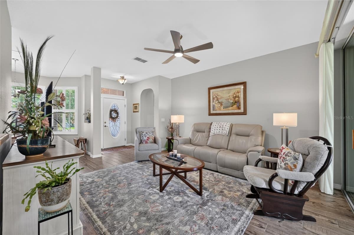 8806 83RD CIRCLE — photo 12 of 56