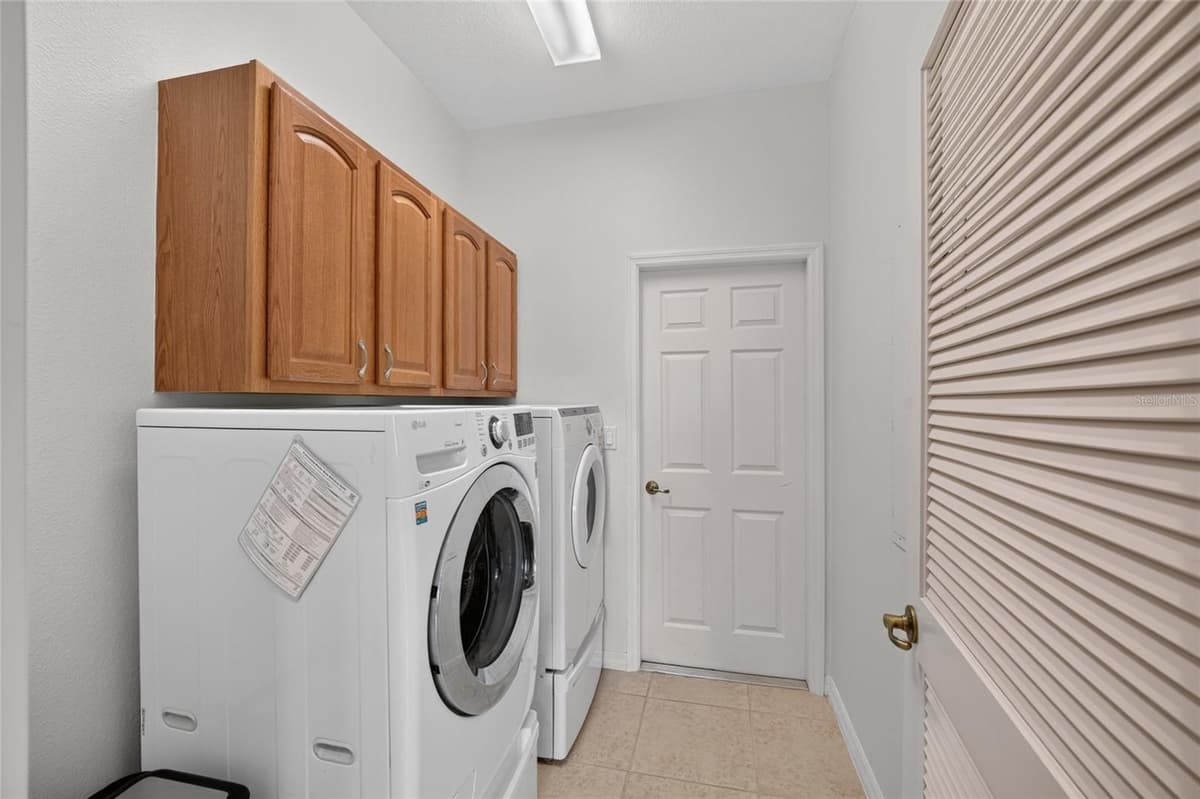 8806 83RD CIRCLE — photo 31 of 56