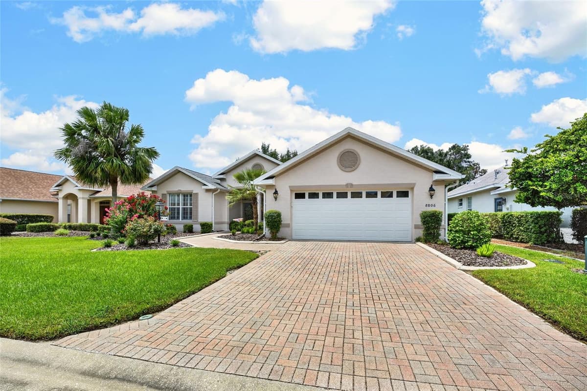 8806 83RD CIRCLE — photo 4 of 56