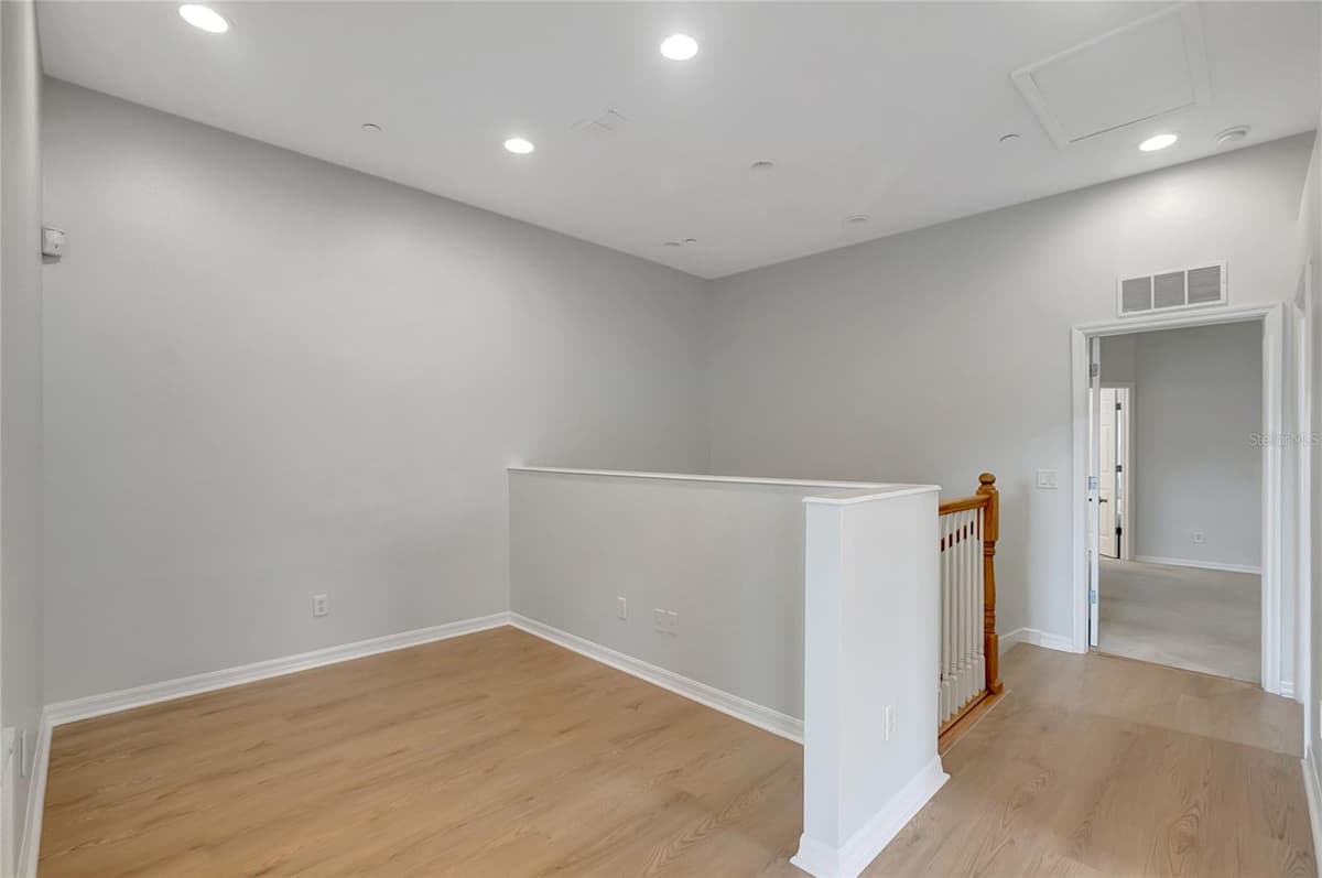 7413 TERRACE RIVER DRIVE — photo 26 of 56