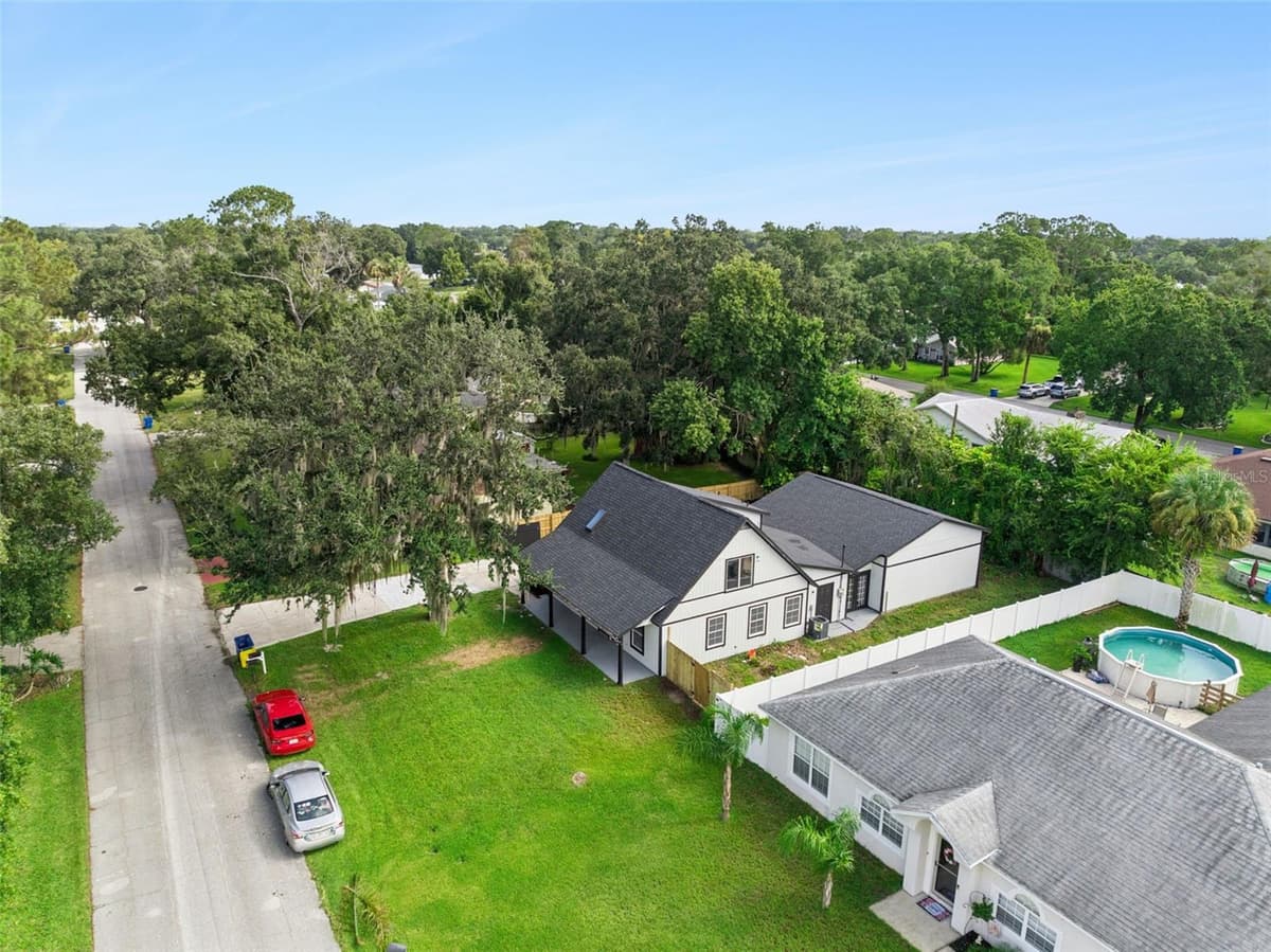 2713 VICTORY PALM DRIVE — photo 4 of 24