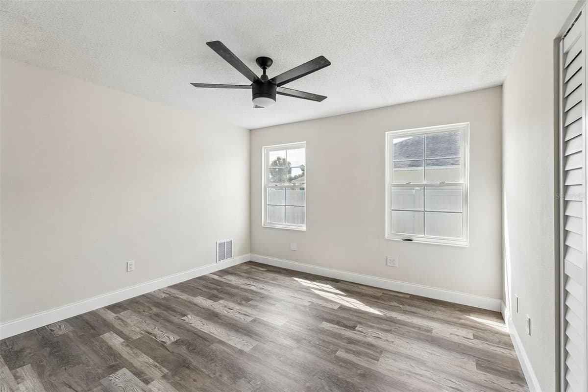 2713 VICTORY PALM DRIVE — photo 19 of 24