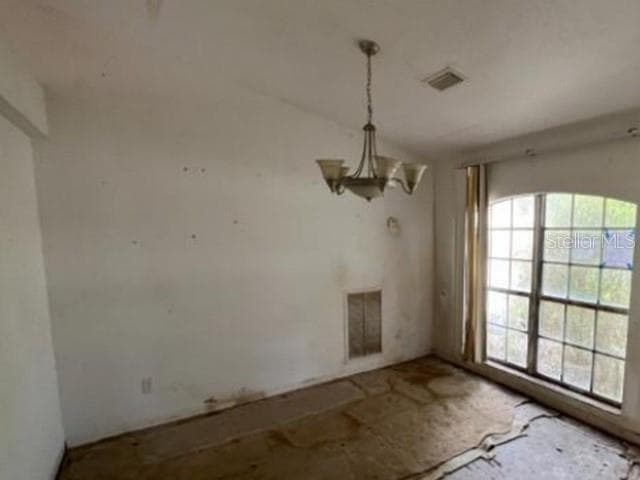 265 TWIG AVENUE — photo 3 of 10