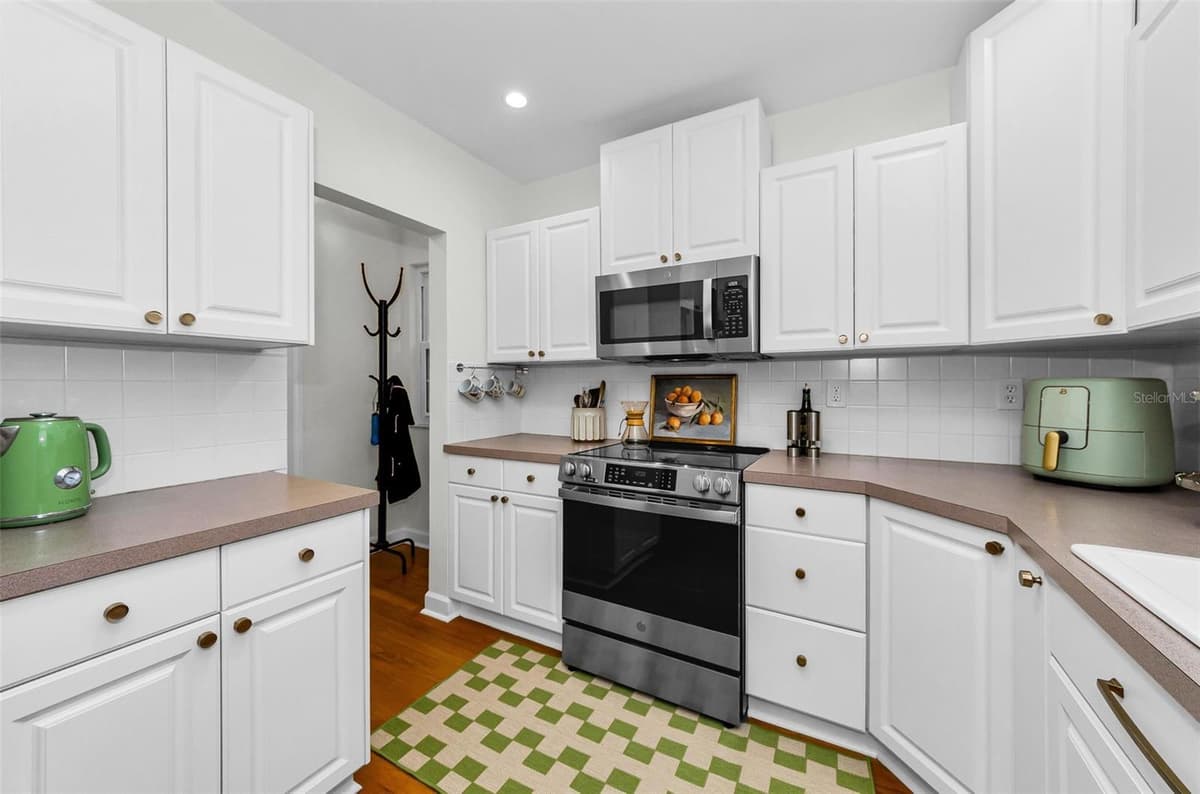 3021 15TH STREET — photo 16 of 74