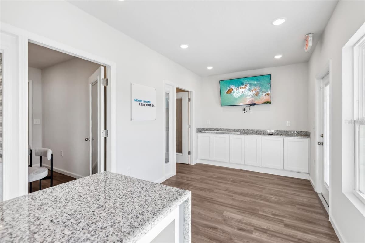 1305 TRANSCORO STREET — photo 30 of 35