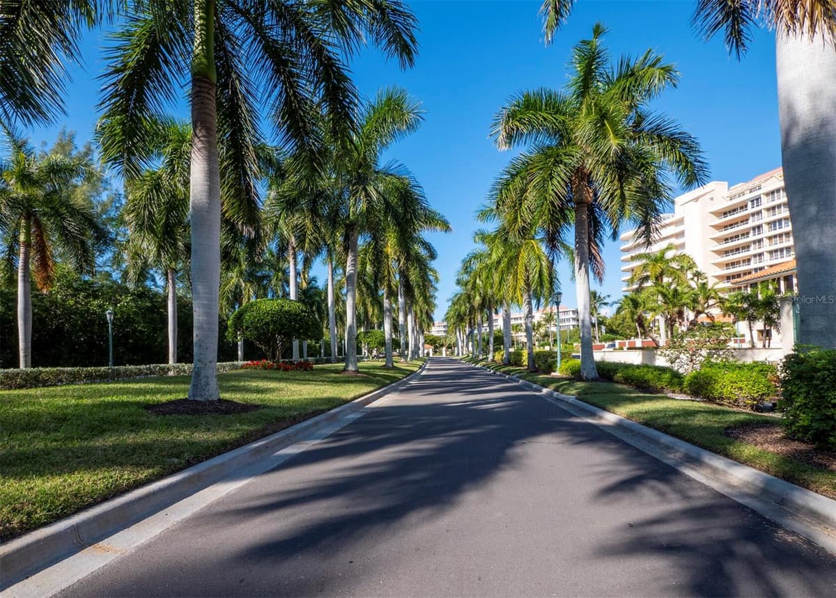 3080 GRAND BAY BOULEVARD — photo 44 of 55