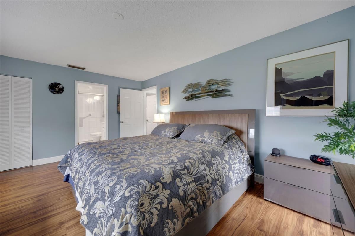 121 ASPEN CIRCLE — photo 31 of 40