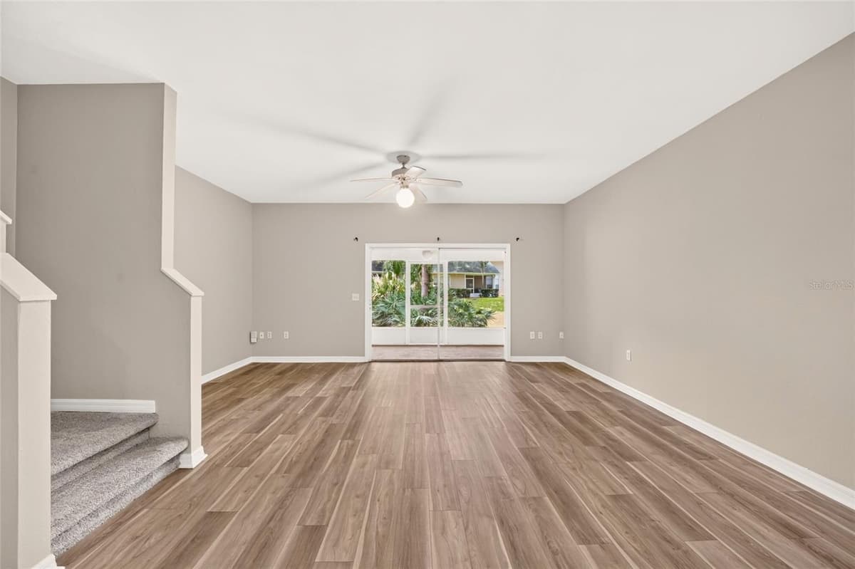 13200 NEWBERRY ROAD — photo 14 of 51