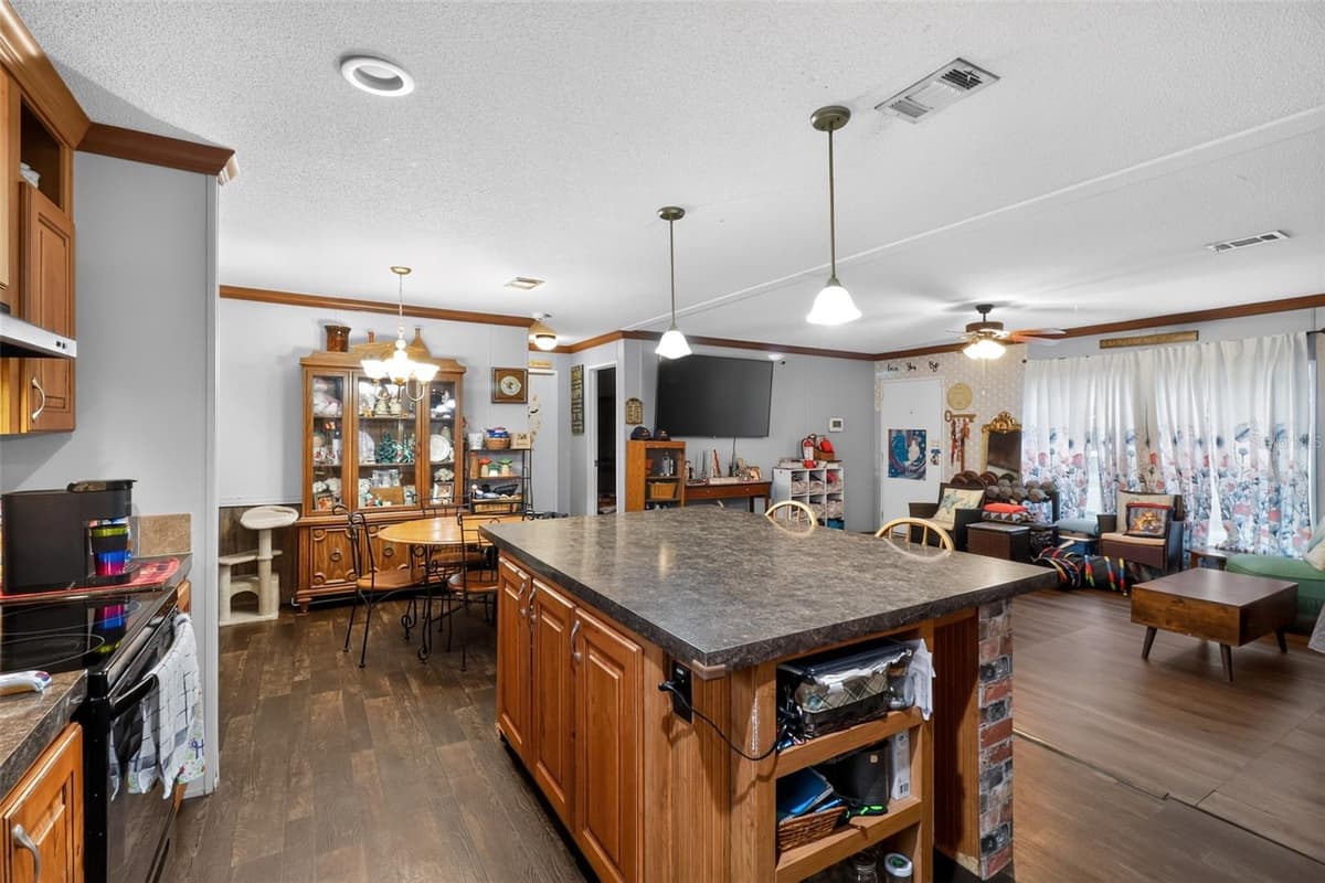 5576 SHALIMAR POINT — photo 13 of 35