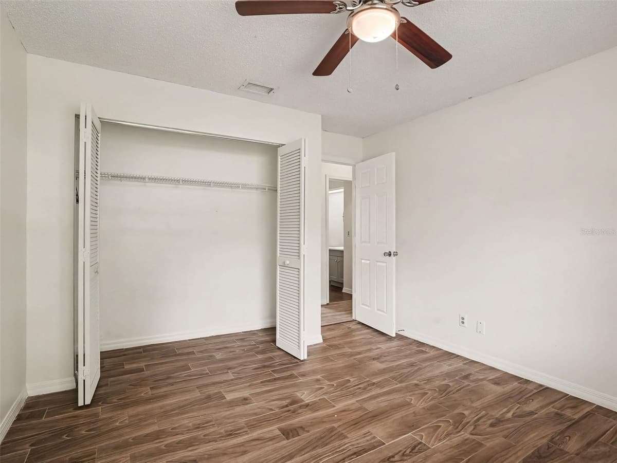 808 CHAMBERLAIN LOOP — photo 18 of 20