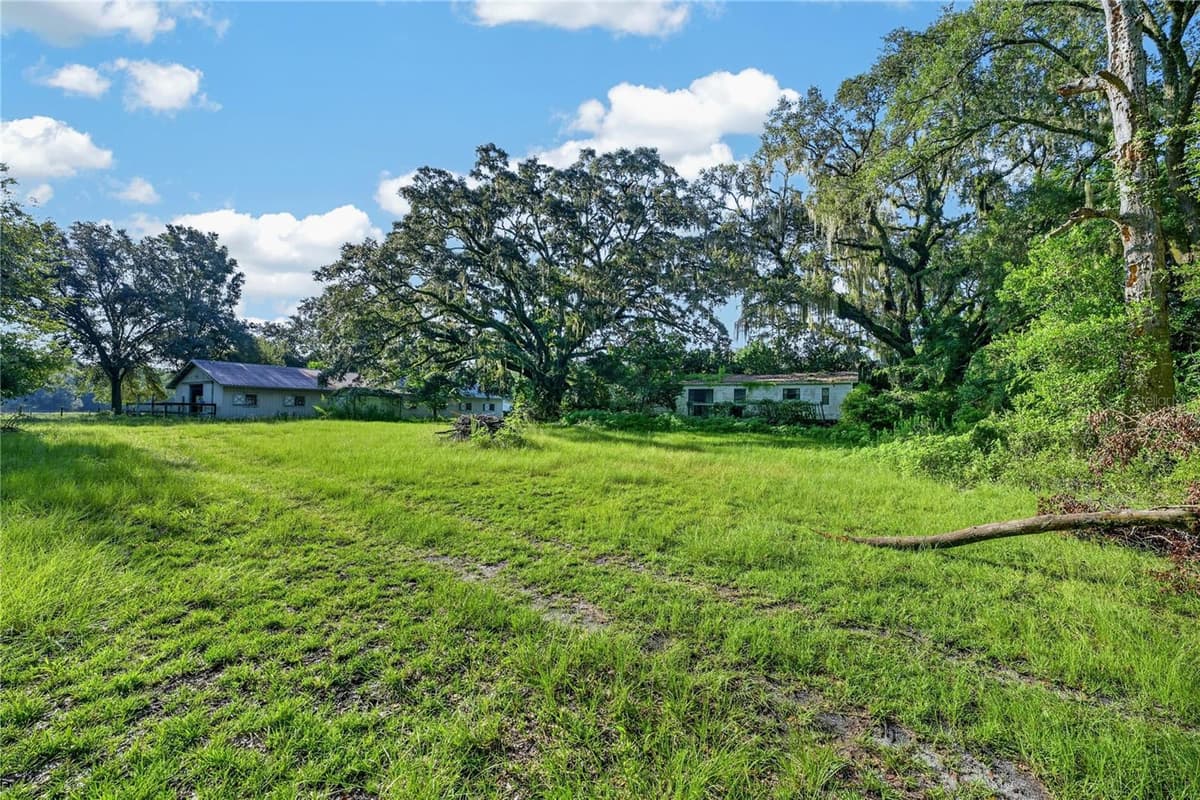 9813 STATE ROAD 45 — photo 15 of 23