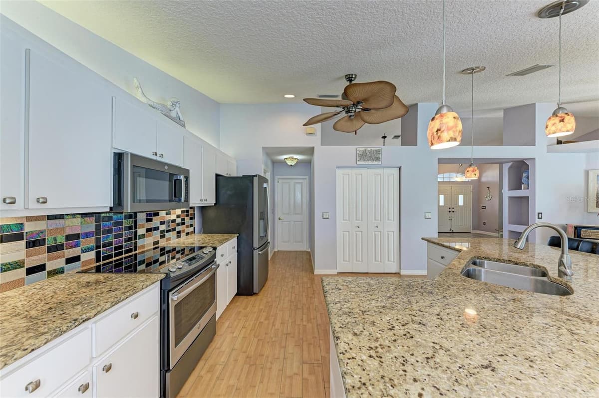 316 ROSELING CIRCLE — photo 34 of 39