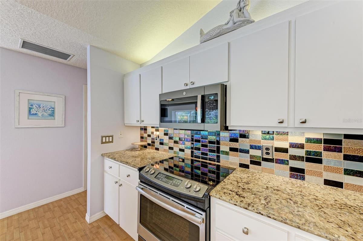 316 ROSELING CIRCLE — photo 6 of 39