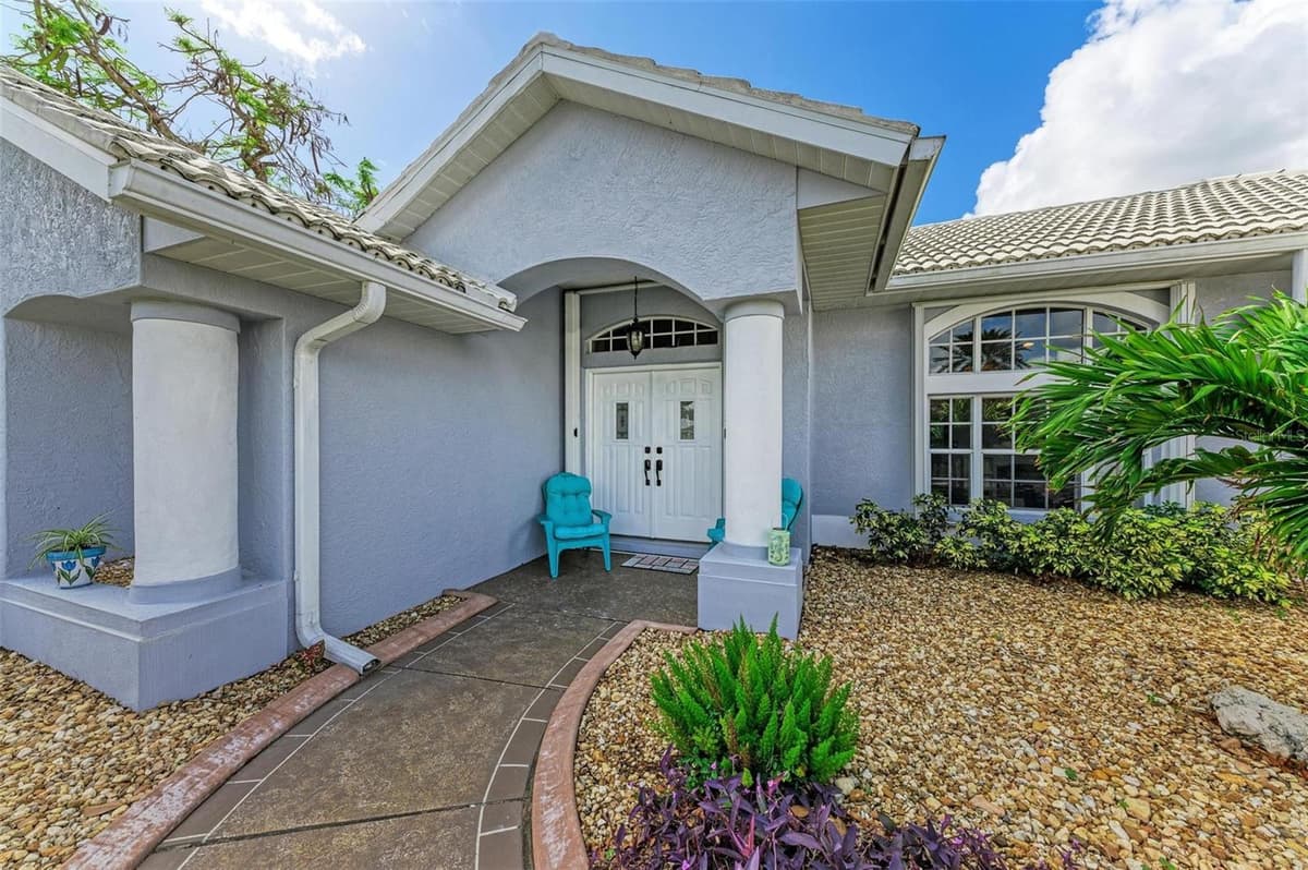 316 ROSELING CIRCLE — photo 4 of 39